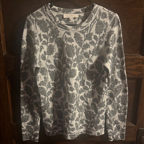 LOFT Sweaters - LOFT Charcoal Botanical Patterned Crewneck, Size M